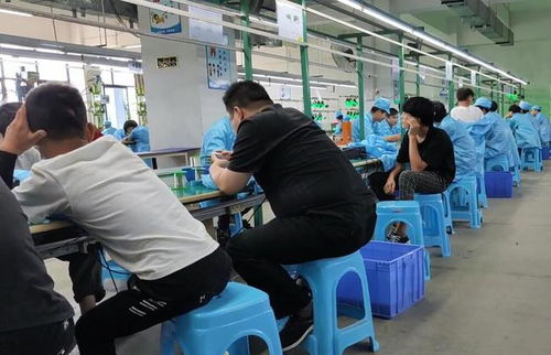 工人薪資被困廠區，外送服務成轉型方向？莞厚街制衣廠的破局探索